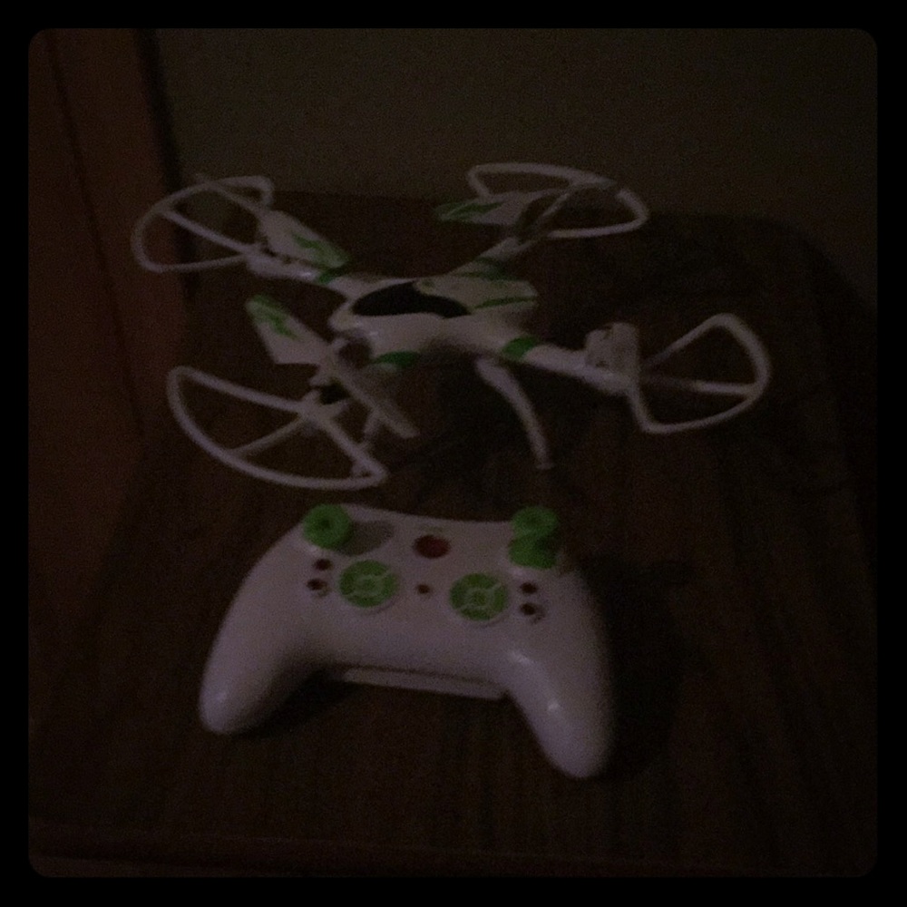 Itek Drone White Green